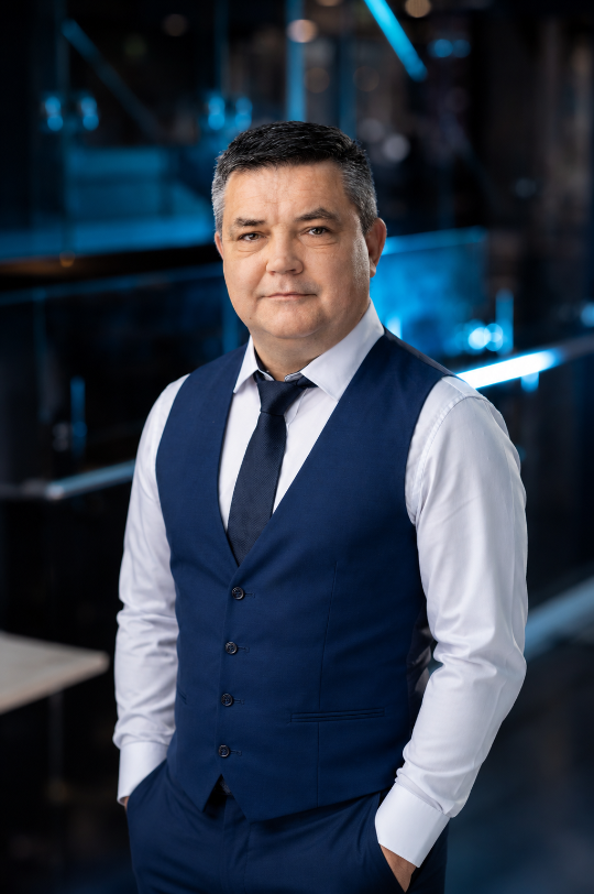 Stephane Mahuteau