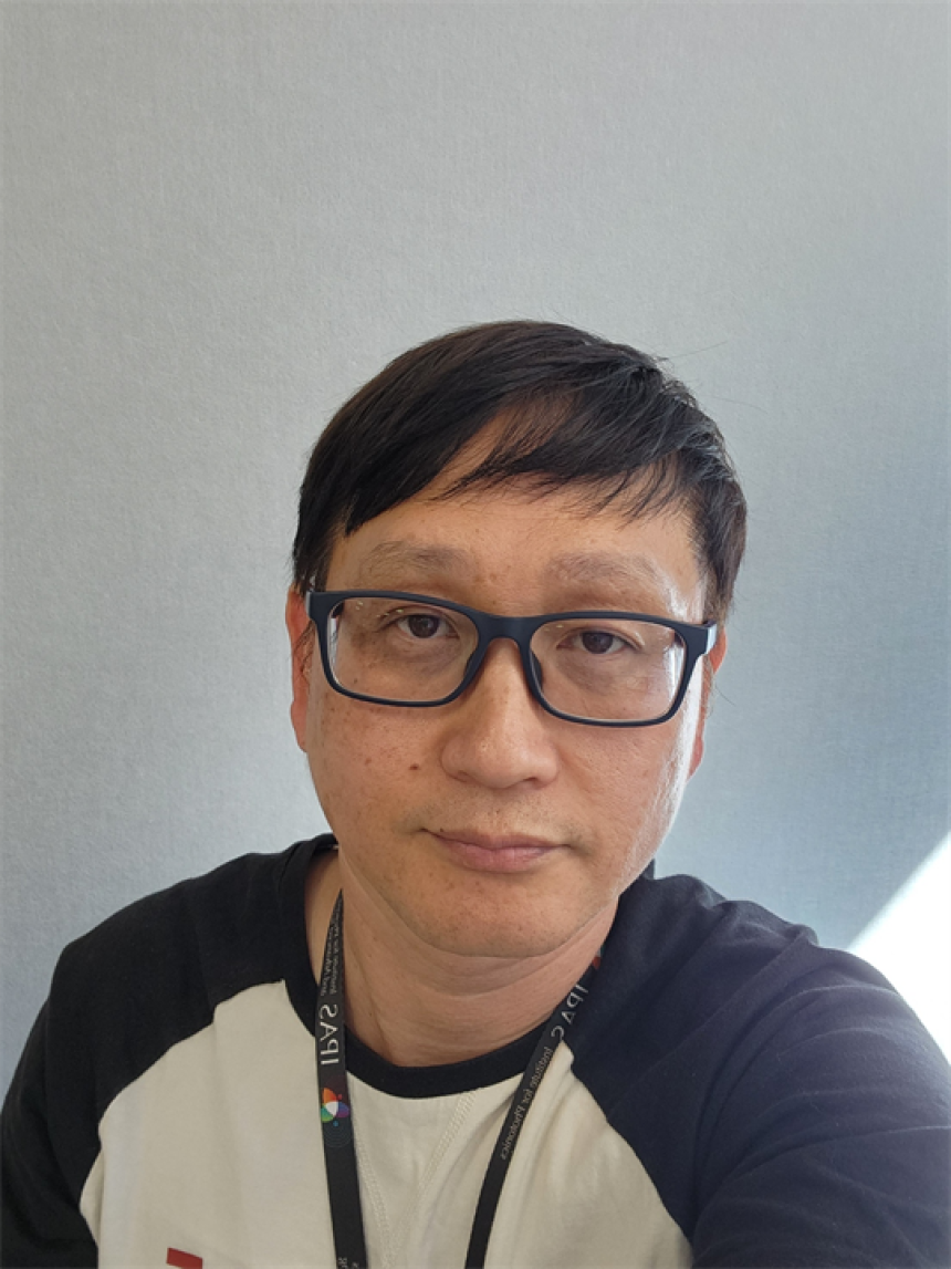Kwang Jun Lee