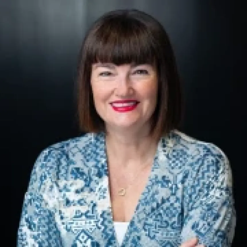 Melissa Arnold-Ujvari