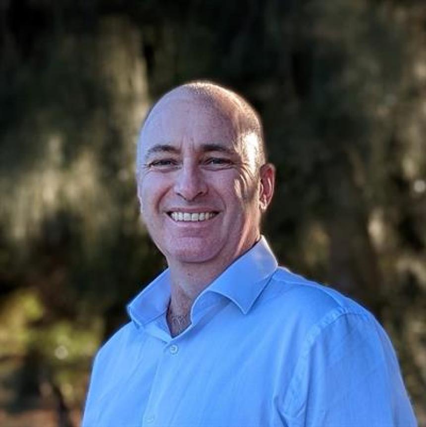 Andrew MacKinnon
