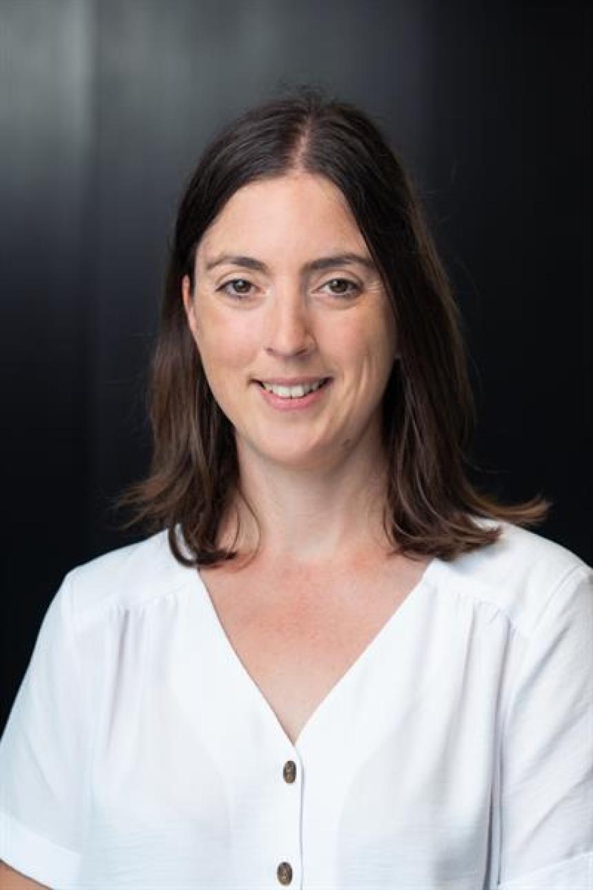 Jacqueline Noll