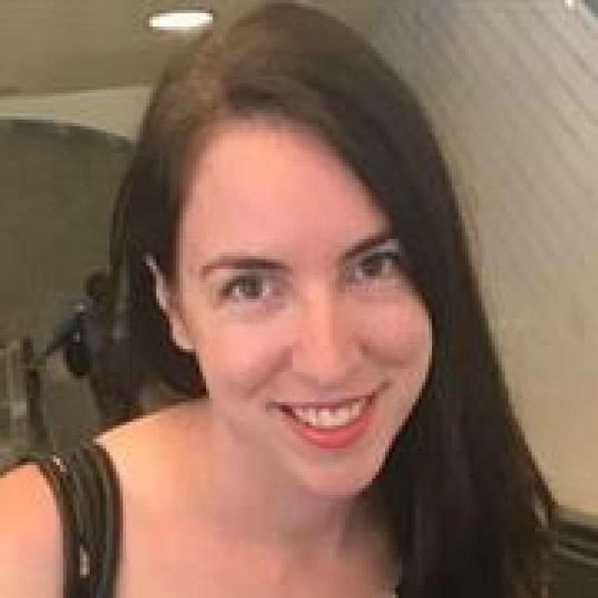 Laura Carter