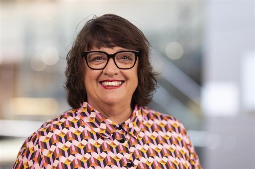 Lorraine Caruso