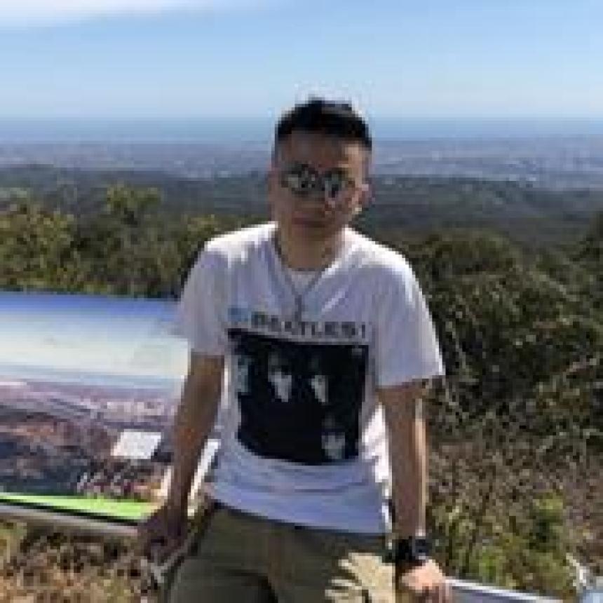 Yilong Yin