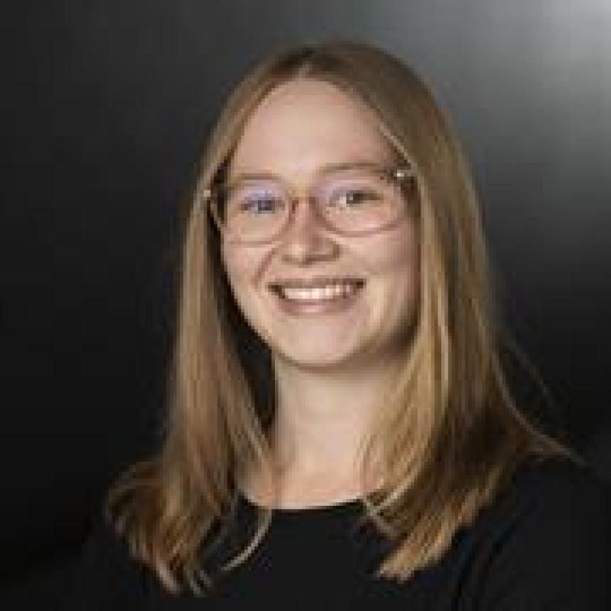 Laura Carr