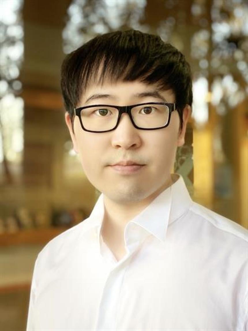 Guangze Yang