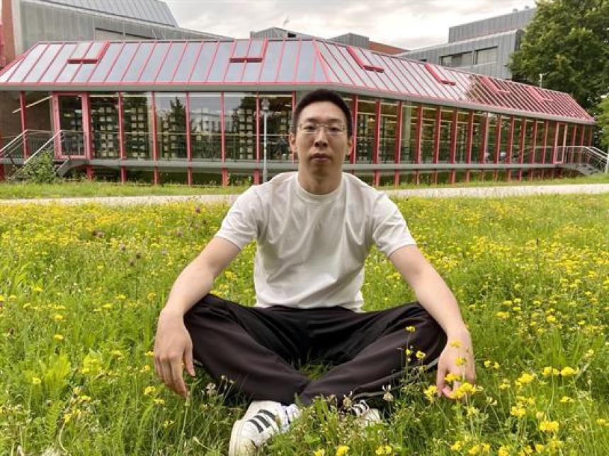 Jie Yao