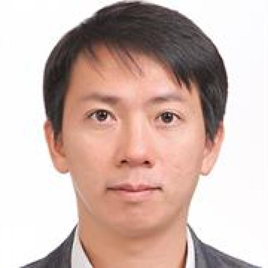 Van Duc Long Nguyen
