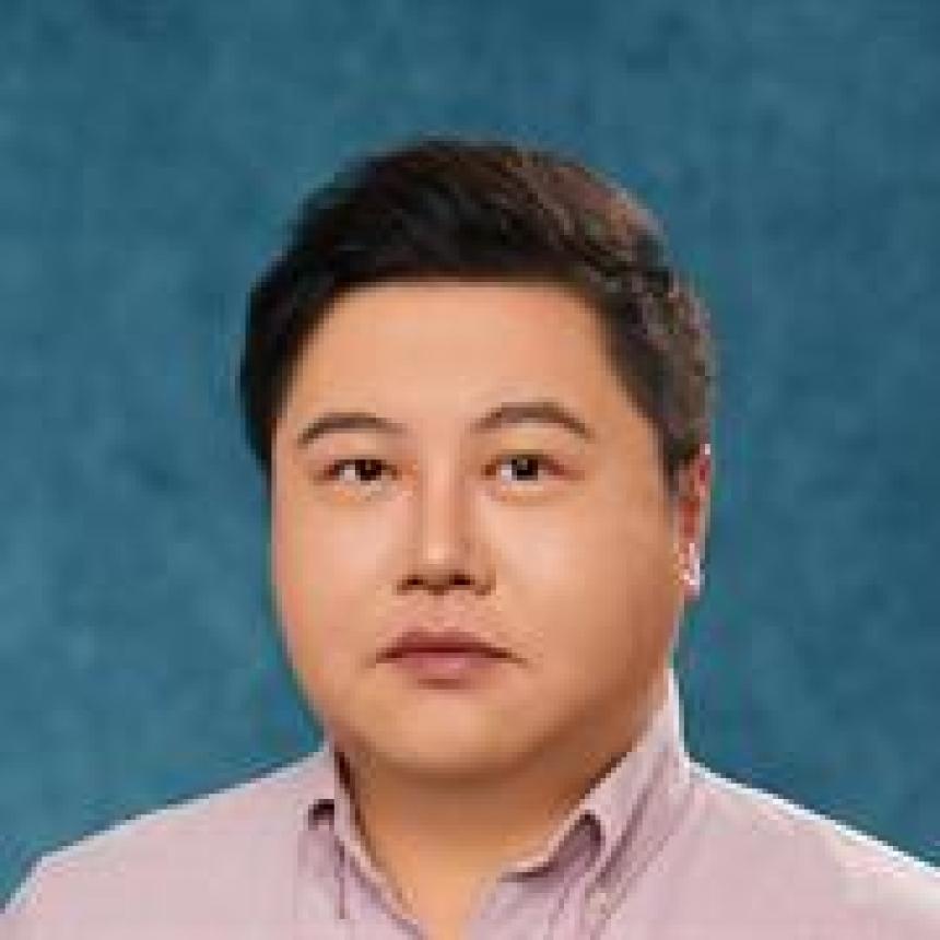 Weitong Chen