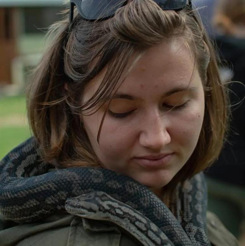 Sara Hanson