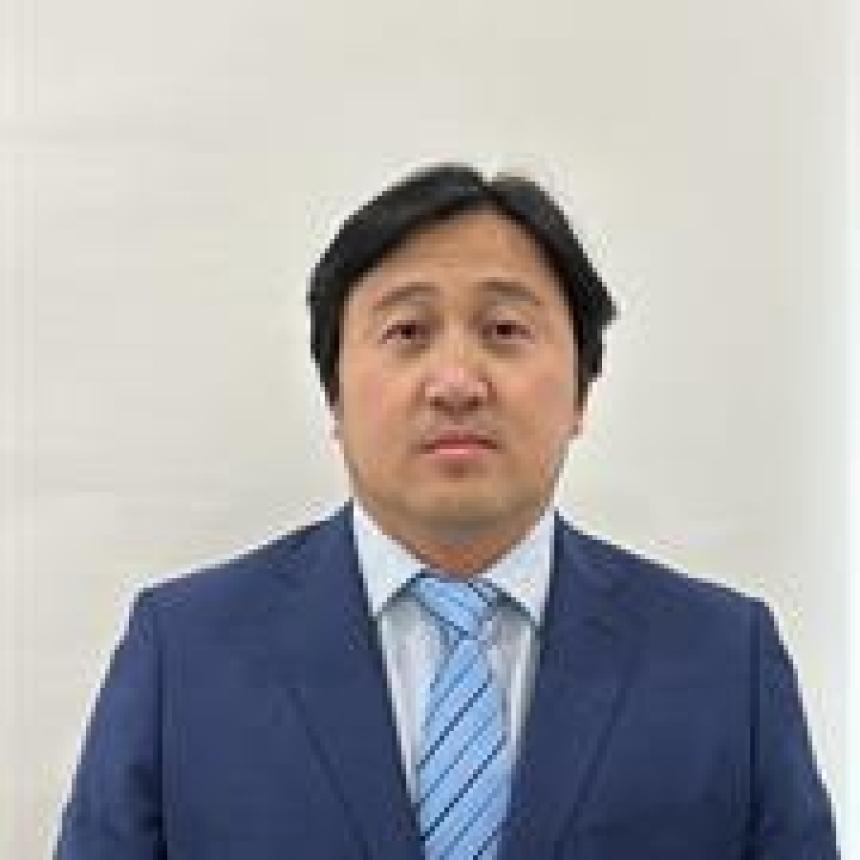 Zhong-Hua Chen