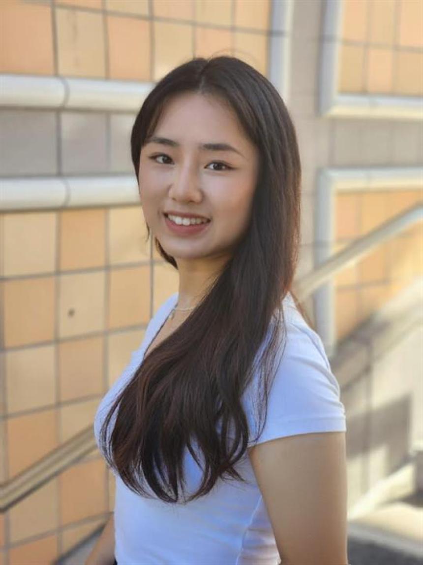 Zixin Hu