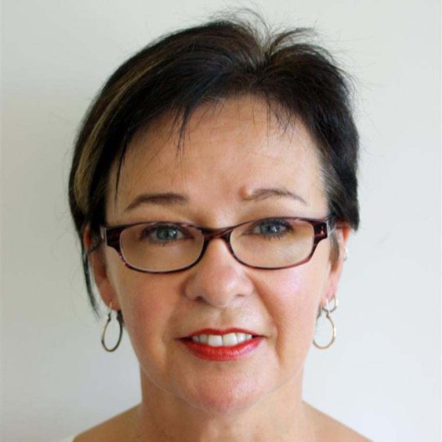 Robyne Garrett