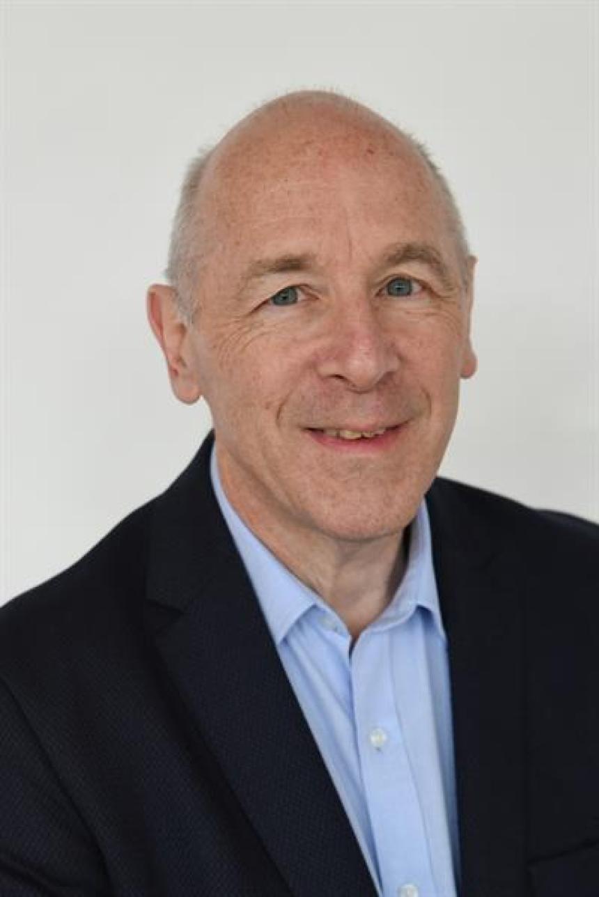 Ian Olver