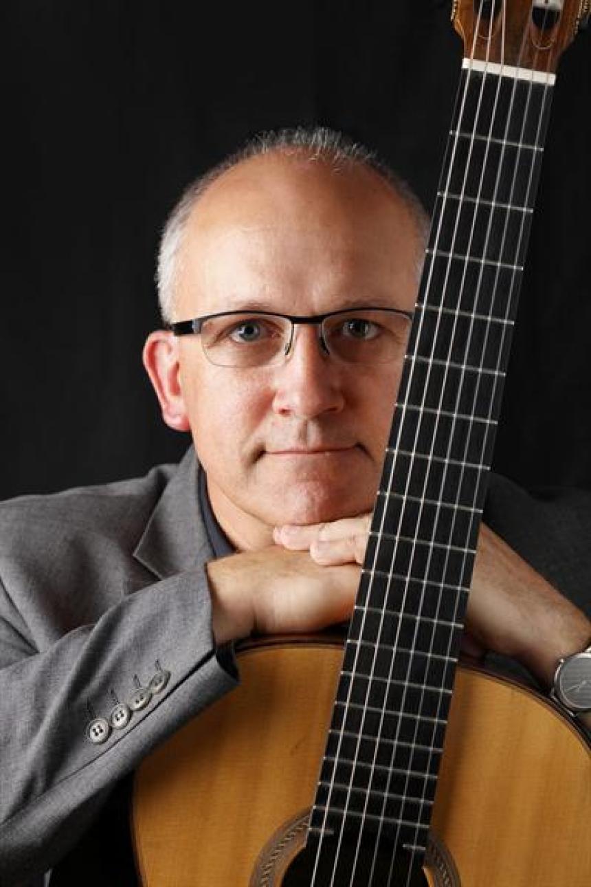 Oliver Fartach-Naini