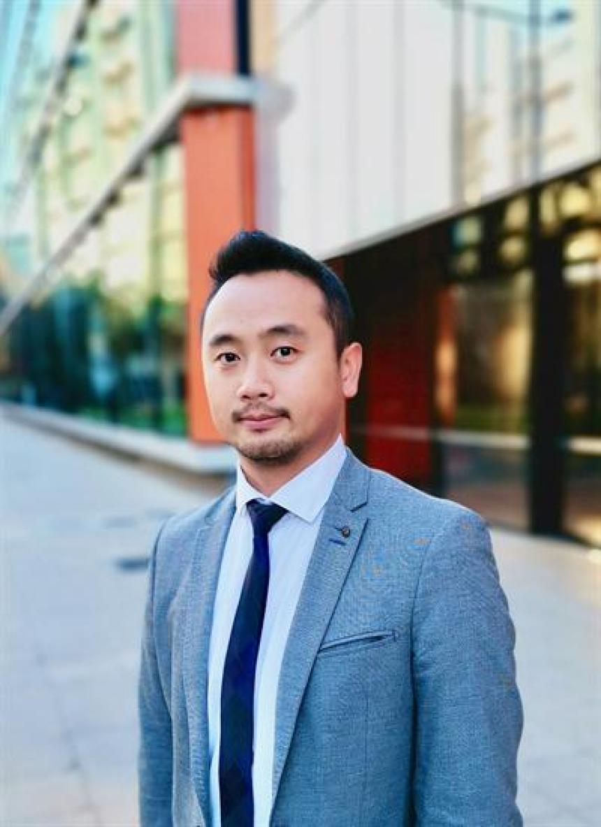 Alex Ng