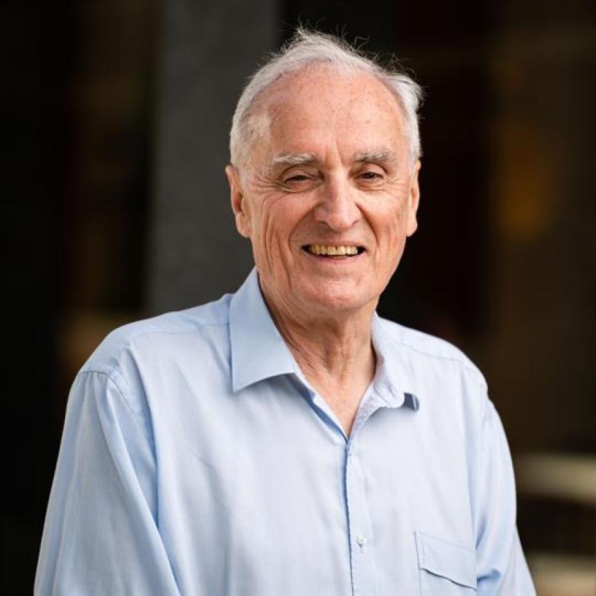 Peter Davis